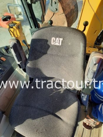 À vendre Tractopelle Caterpillar 428 E avec 4 pneus neufs complet