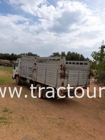 À vendre Camion plateau avec ridelles Isuzu NPR complet