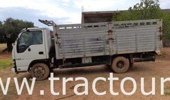 À vendre Camion plateau avec ridelles Isuzu NPR complet