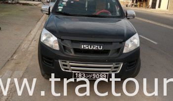 À vendre Camionnette 2 portes avec benne Isuzu D-max 2.5 TD complet