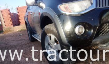 À vendre Pick-up 4×4 avec benne Mitsubishi L200 Sportero double pont complet