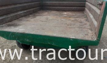 À vendre Semi remorque agricole benne sans carte grise complet
