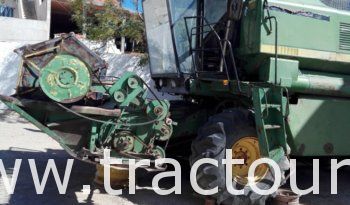 À vendre Moissonneuse batteuse John Deere 1068H complet