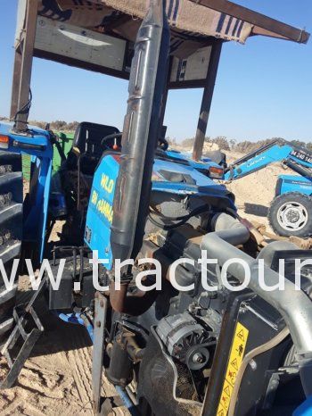 À vendre Tracteur Landini 7865 avec Lame niveleuse semi remorque agricole benne et charrue à 2 socs complet