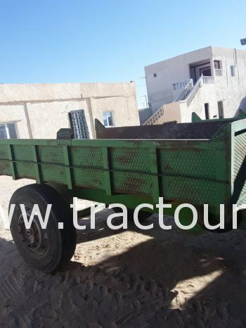 À vendre Tracteur Landini 7865 avec Lame niveleuse semi remorque agricole benne et charrue à 2 socs complet