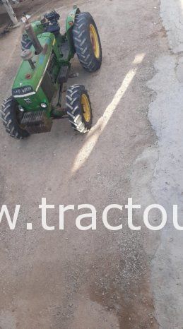 À vendre Tracteur John Deere 3140 complet