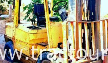 À vendre Chariot élévateur diesel Hyster H 3.00 (3 tonnes) avec carte grise complet