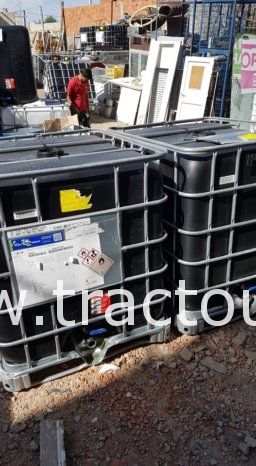 À vendre Citerne 1000 litres complet