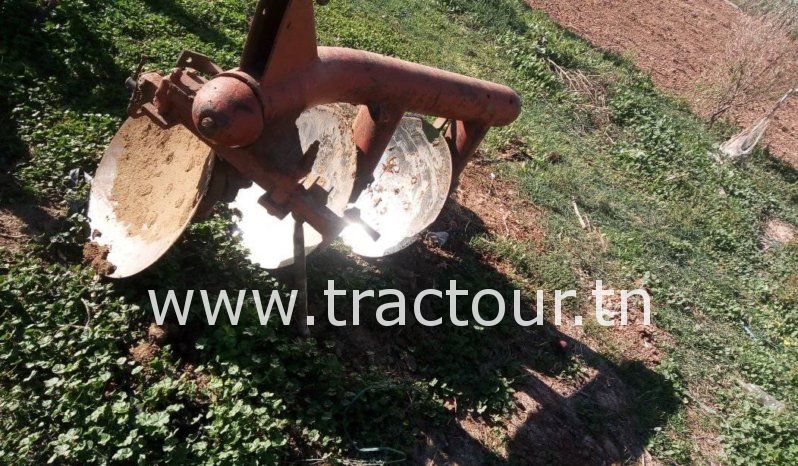 À vendre Charrue à 3 disques Massey Ferguson complet