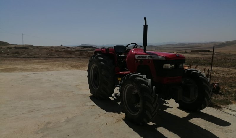 À vendre Tracteur Mahindra 9200 complet