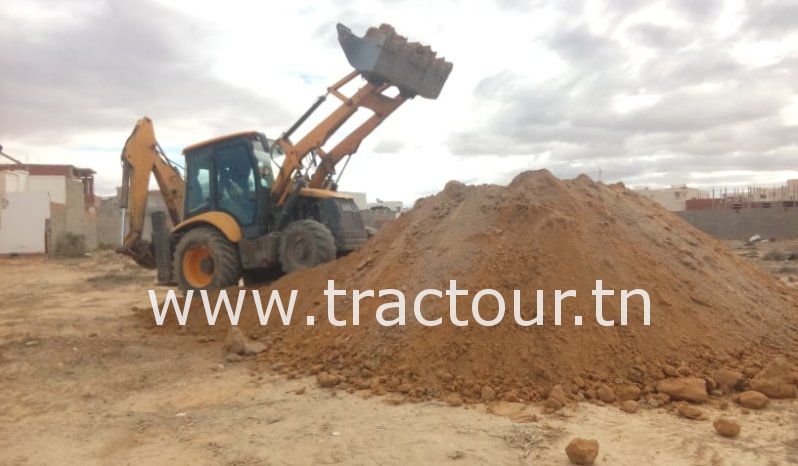À vendre Tractopelle Cukurova 883 complet