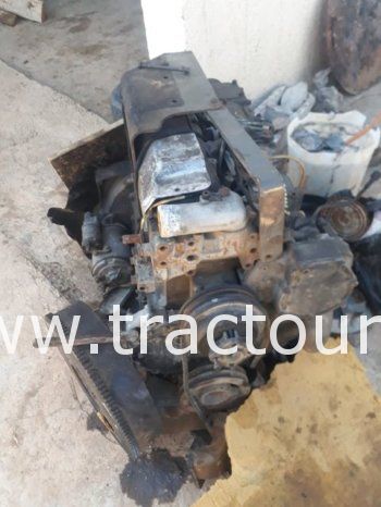 À vendre Moteur 4 cylindres Perkins complet