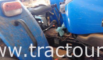 À vendre Tracteur New Holland TD95 avec matériel complet