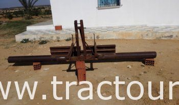 À vendre Tracteur New Holland TD95 avec matériel complet