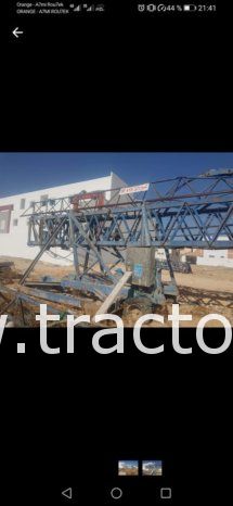 À vendre Grue à montage rapide Hauteur 25m Porté 38m complet