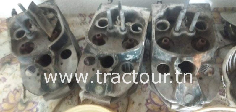À vendre Moteur en pièces détachées Tracteur Deutz M 7007 complet