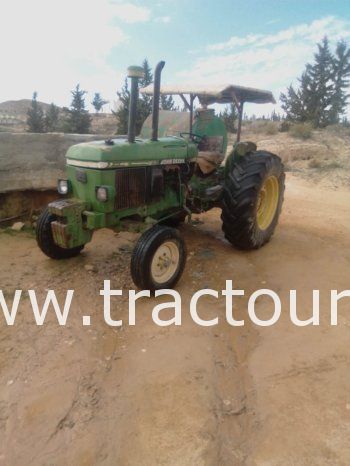 À vendre Tracteur John Deere 2450 complet