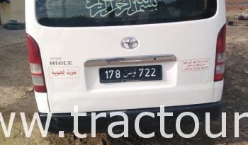 À vendre Utilitaire Toyota HiAce complet
