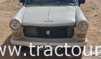 À vendre Camionnette 2 portes avec benne Peugeot 404 complet