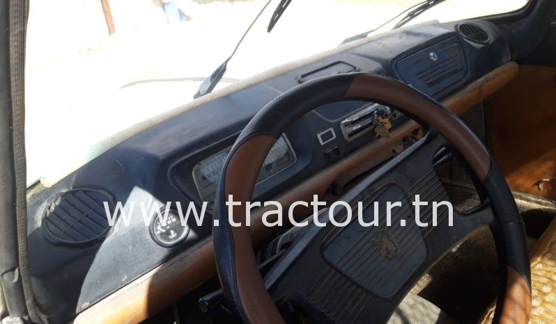 À vendre Camionnette 2 portes avec benne Peugeot 404 complet