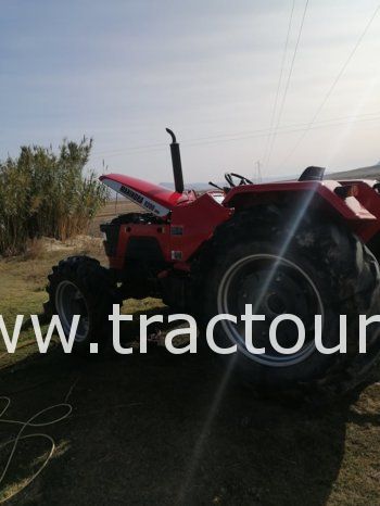 À vendre Tracteur Mahindra 9200 complet