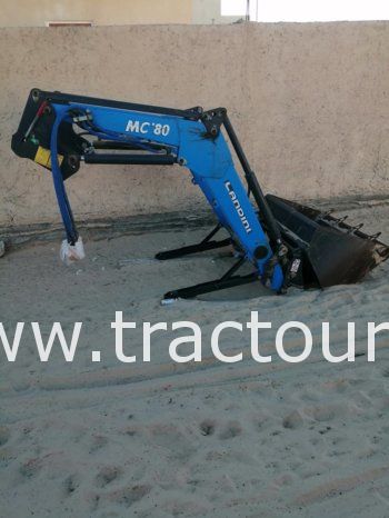 À vendre Tracteur Landini 8860 avec chargeur frontal et lame niveleuse complet