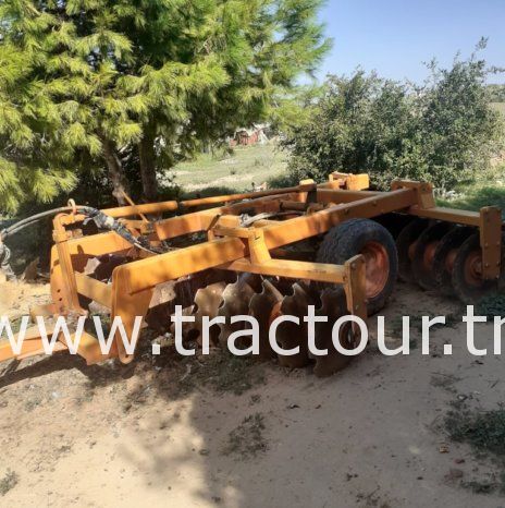 À vendre Tracteur Same Explorer Special 95 avec matériels complet