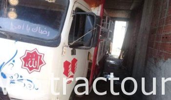 À vendre Camion plateau avec ridelles OM 40 complet