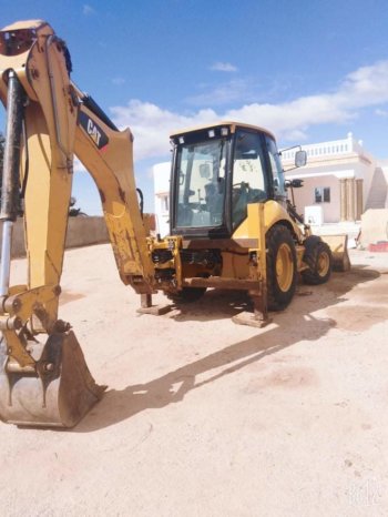 À vendre Tractopelle Caterpillar 428E complet