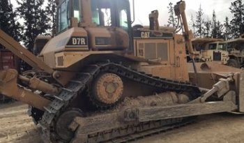 À vendre Bulldozers Caterpillar D7R complet