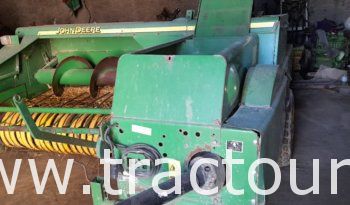 À vendre Presse à paille – Brissa John Deere 359 complet