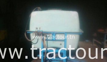 À vendre Pulvérisateur porté 400 litres et 600 litres complet