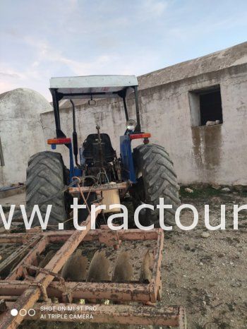 À vendre Tracteur Fiat – New Holland 80-66 complet