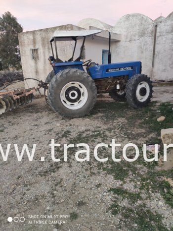 À vendre Tracteur Fiat – New Holland 80-66 complet