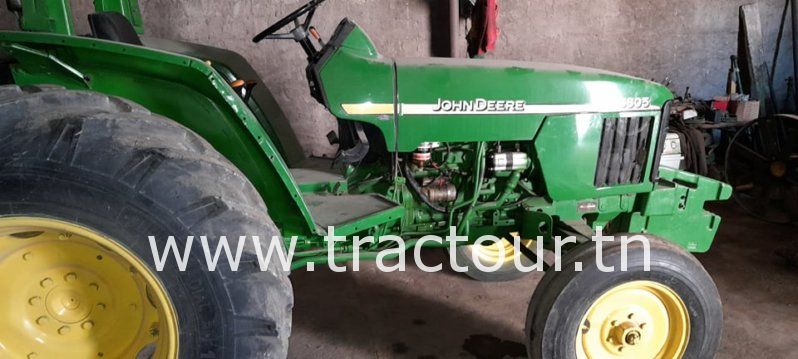 À vendre Tracteur John Deere 5605 complet