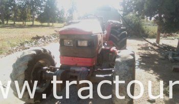 À vendre Tracteur Mahindra 8000 complet