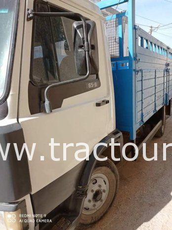 À vendre Camion plateau avec ridelles Iveco Zeta 65.9 complet