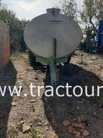 À vendre Semi remorque agricole citerne 5000 Litres complet