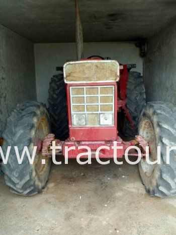À vendre Tracteur International 1055 complet