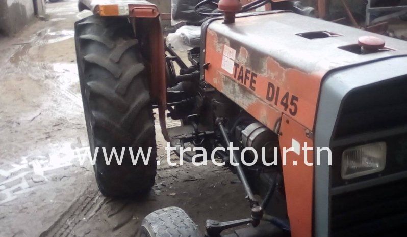 À vendre Tracteur Tafe 45 DI complet