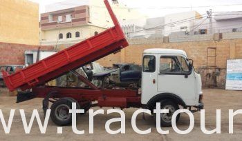 À vendre Camion benne OM 40 complet