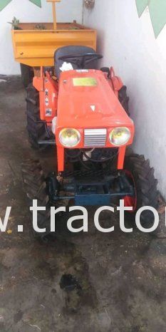 À vendre Micro-tracteur Kubota B7100 complet