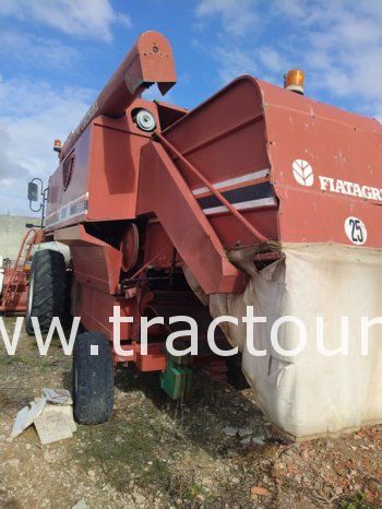 À vendre Moissonneuse batteuse Laverda 3500 complet