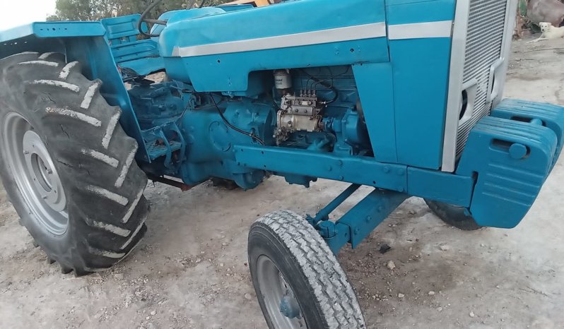 À vendre Tracteur avec matériels Ebro 160 complet