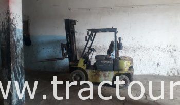 À vendre Chariot élévateur diesel Mitsubishi 2 tonnes complet