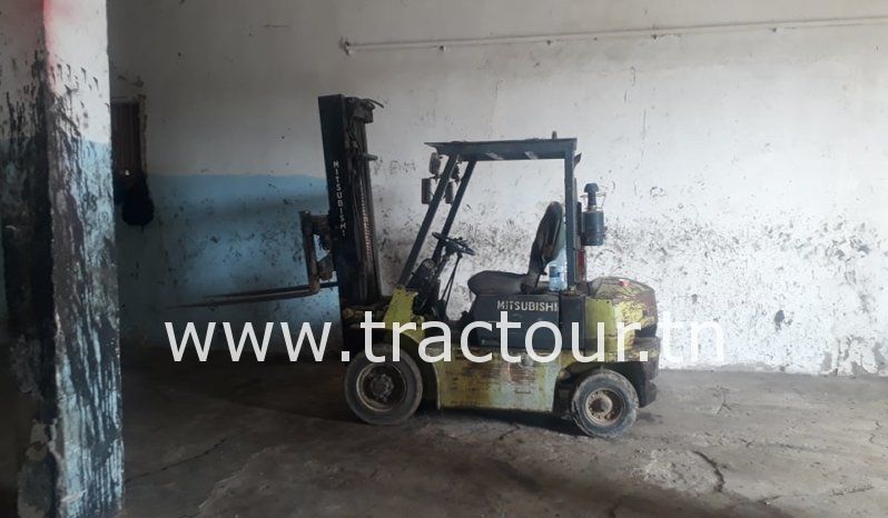À vendre Chariot élévateur diesel Mitsubishi 2 tonnes complet