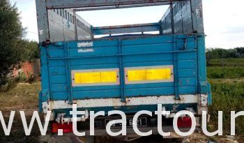 À vendre Camion plateau avec ridelles OM 40 complet