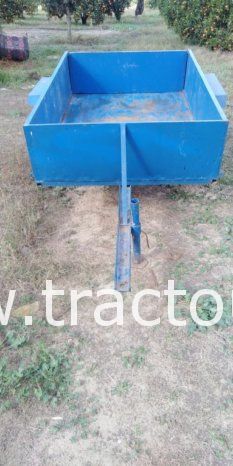 À vendre Semi remorque agricole benne pour micro tracteur complet