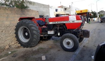 À vendre Tracteur Case IH 795 complet