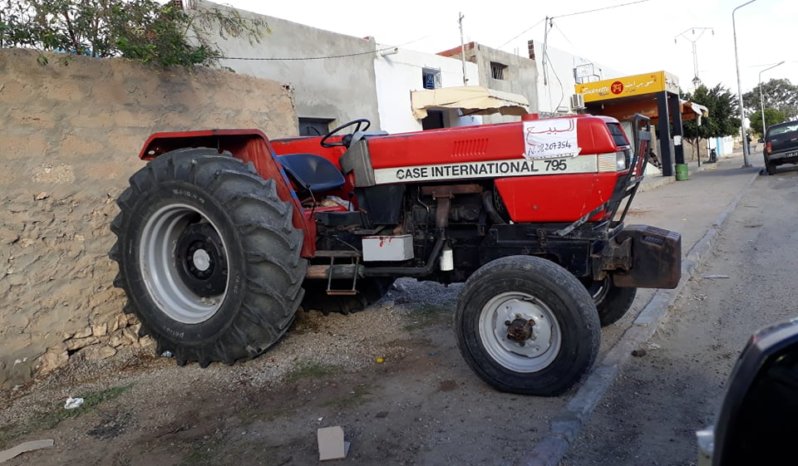 À vendre Tracteur Case IH 795 complet